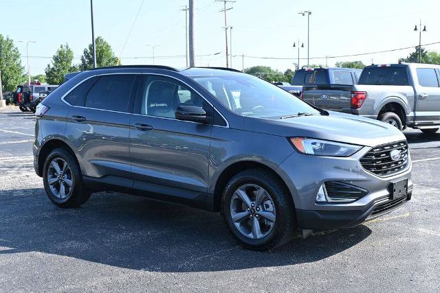 Certified 2022 Ford Edge SEL w/ Sport Appearance Package AWD/4WD image 7