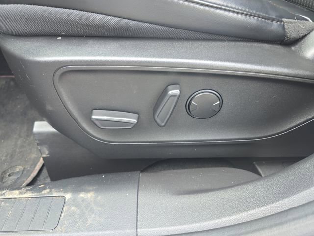 Certified 2023 Ford Escape ST-Line w/ Equipment Group 301A FWD image 13