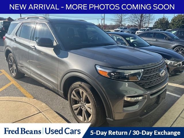 Certified 2022 Ford Explorer XLT w/ Equipment Group 202A