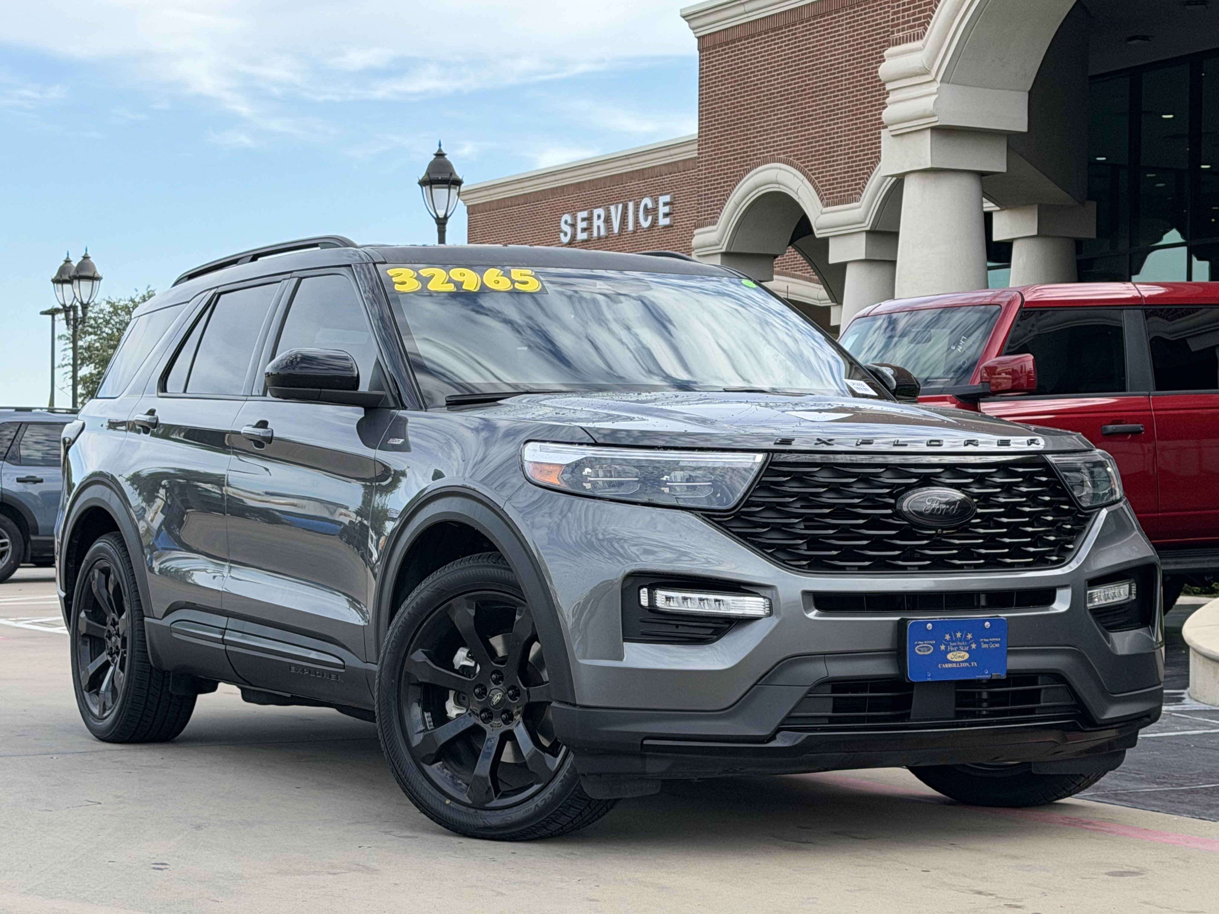 Certified 2023 Ford Explorer ST-Line w/ Class IV Trailer Tow Package