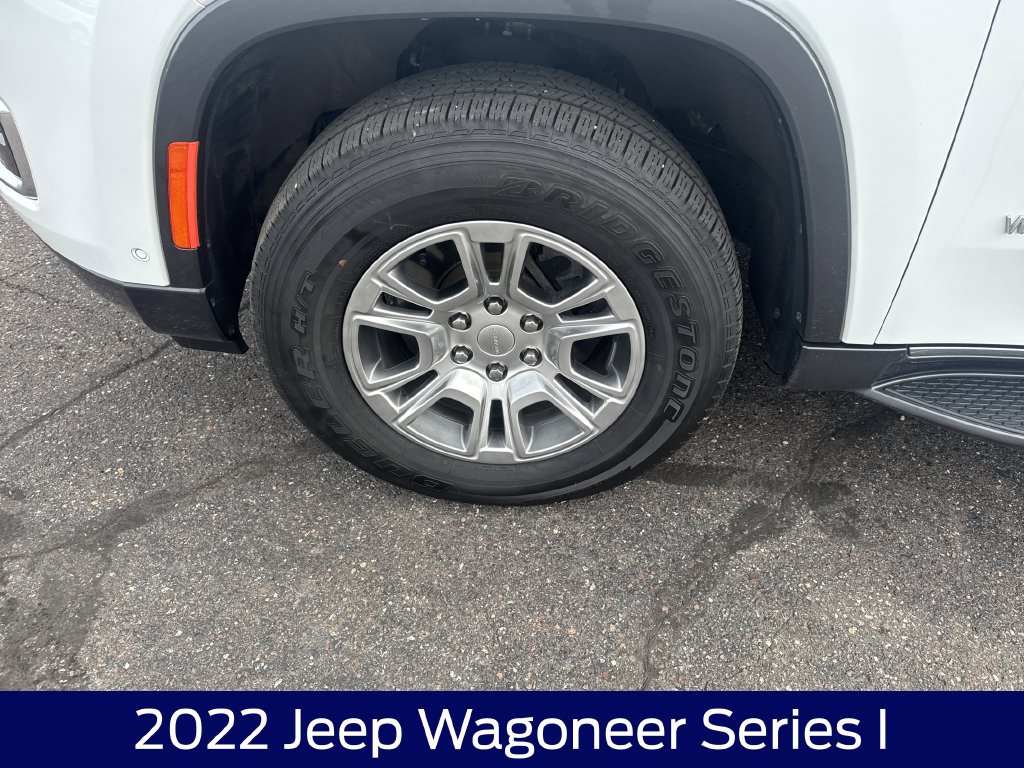 Used 2022 Jeep Wagoneer Series I AWD/4WD image 11