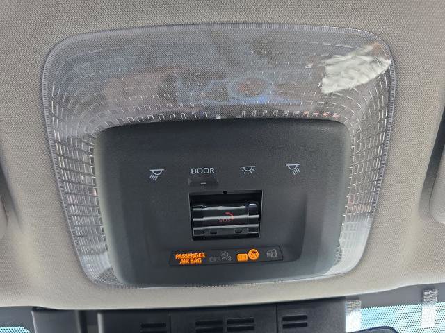 Used 2025 Toyota Prius Plug-In Hybrid w/ Limited Premium Package image 30