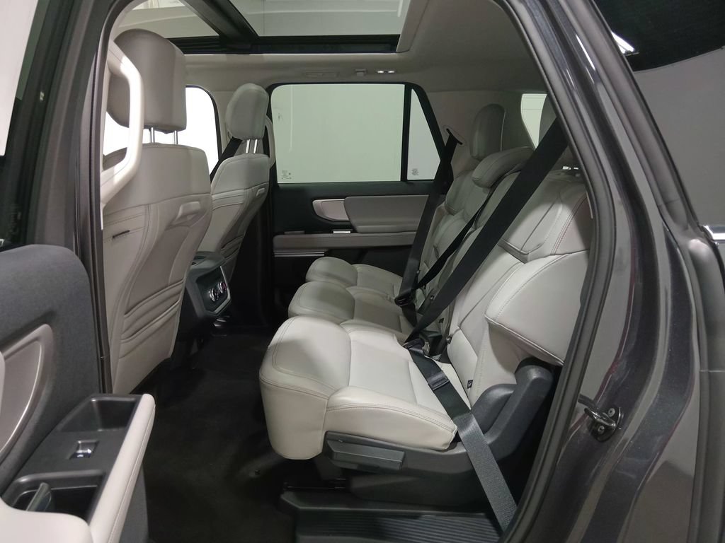 Certified 2025 Ford Expedition Max Active AWD/4WD image 14