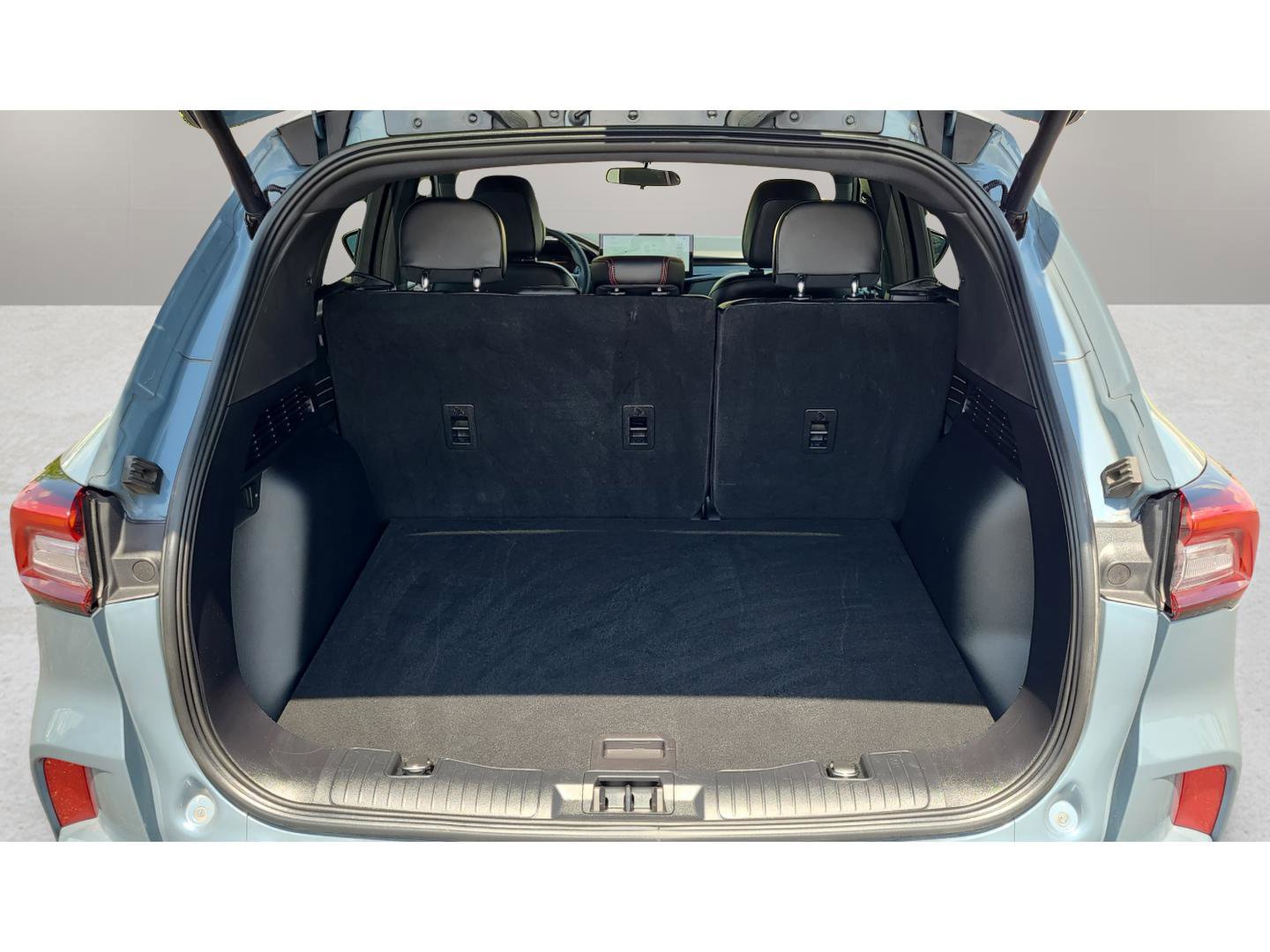 Certified 2023 Ford Escape ST-Line w/ Tech Pack #1 FWD image 27