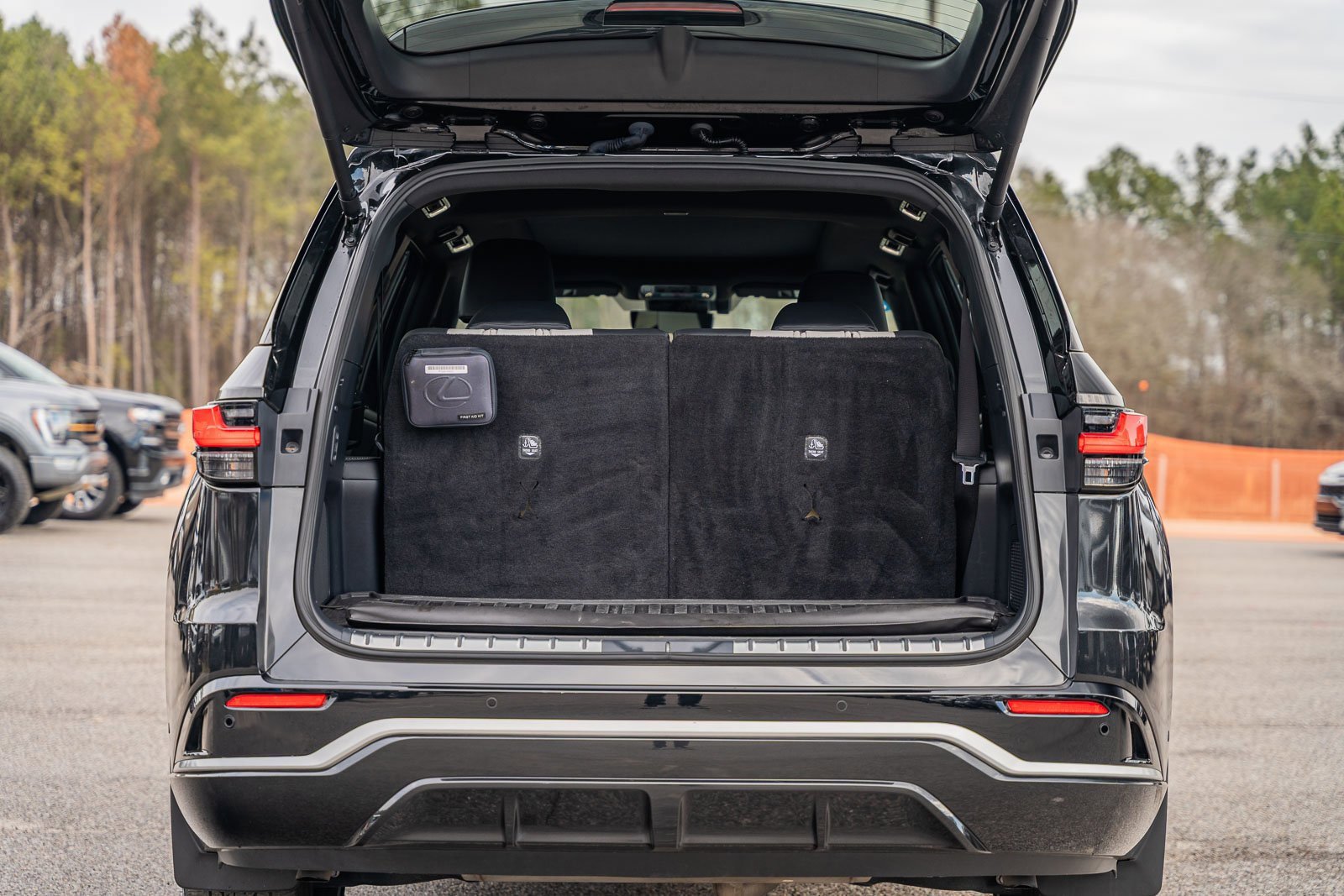 Used 2025 Lexus TX 500h 500h F SPORT Premium image 25