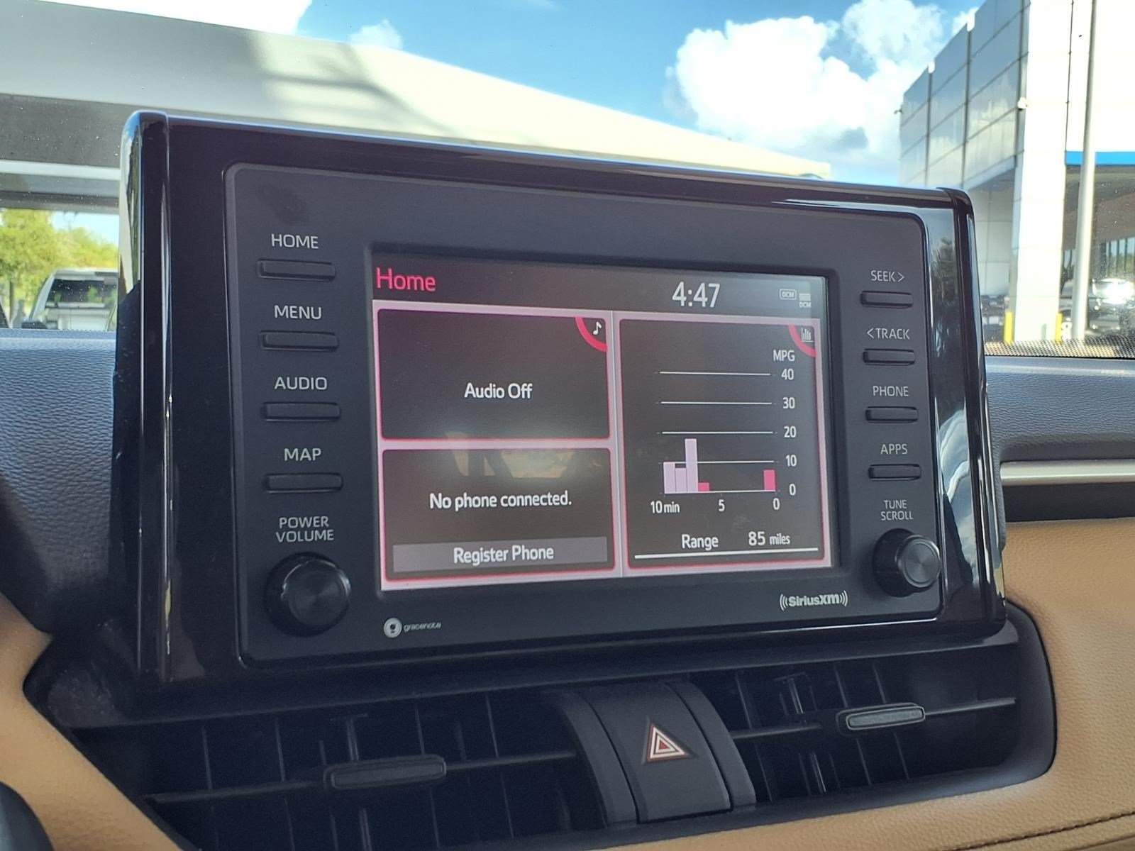 Used 2022 Toyota RAV4 LE AWD/4WD image 15
