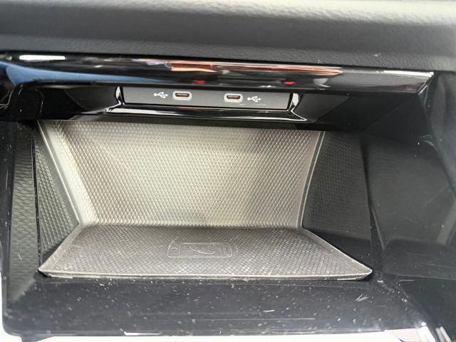 Used 2024 Volkswagen GTI SE image 22