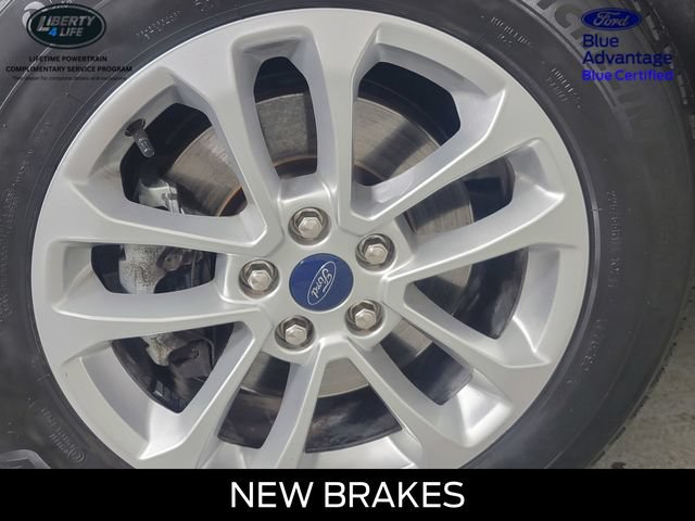 Certified 2022 Ford Escape SE w/ Cold Weather Package FWD image 12