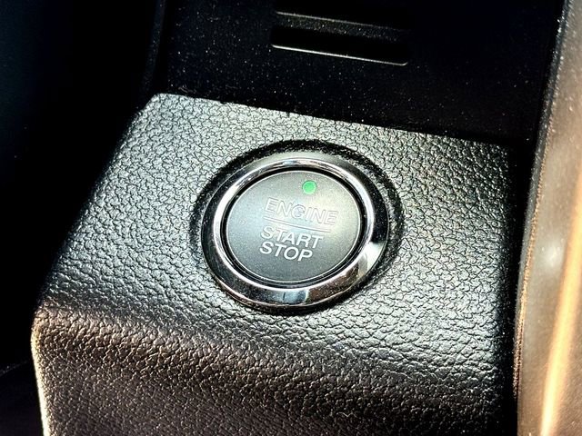 Certified 2021 Ford Expedition XLT RWD image 17