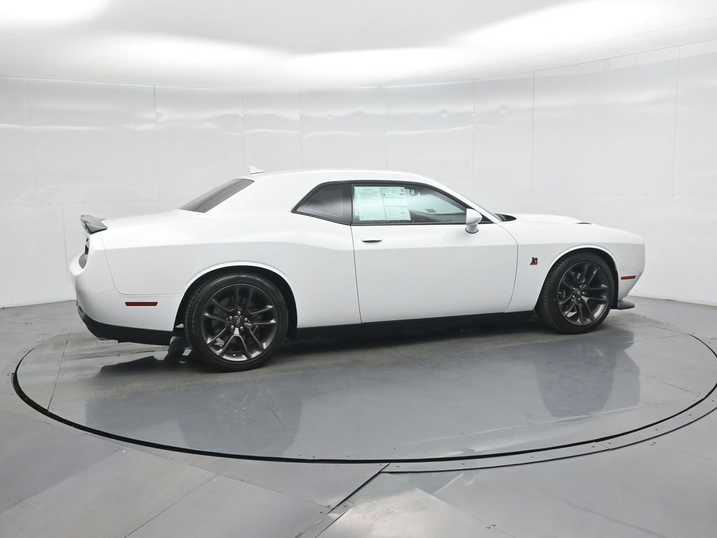 Used 2020 Dodge Challenger R/T Scat Pack RWD image 22