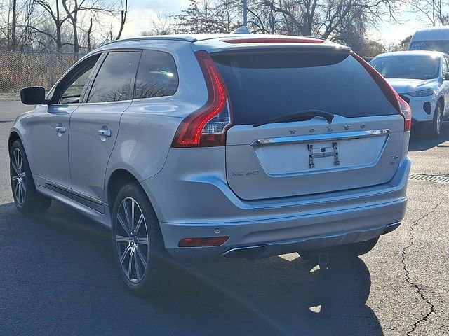 Used 2017 Volvo XC60 T6 Inscription w/ Climate Package image 8