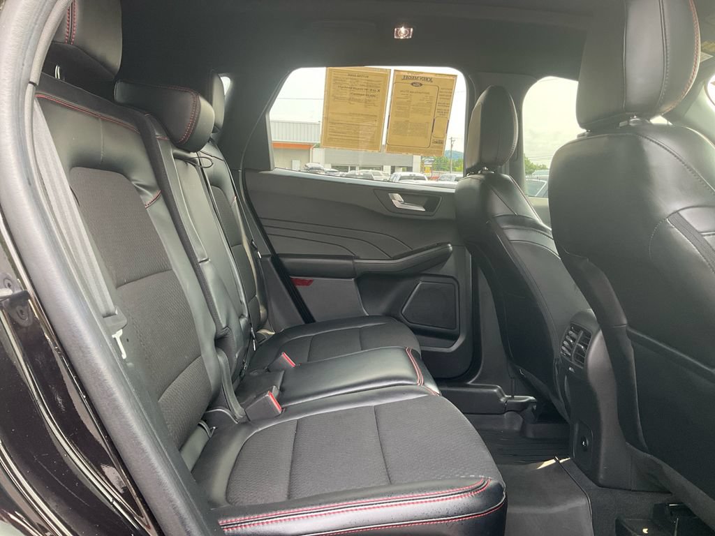 Certified 2023 Ford Escape ST-Line w/ Tech Pack #1 FWD image 13