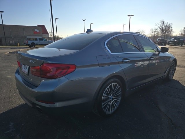 Used 2018 BMW 530i xDrive image 5