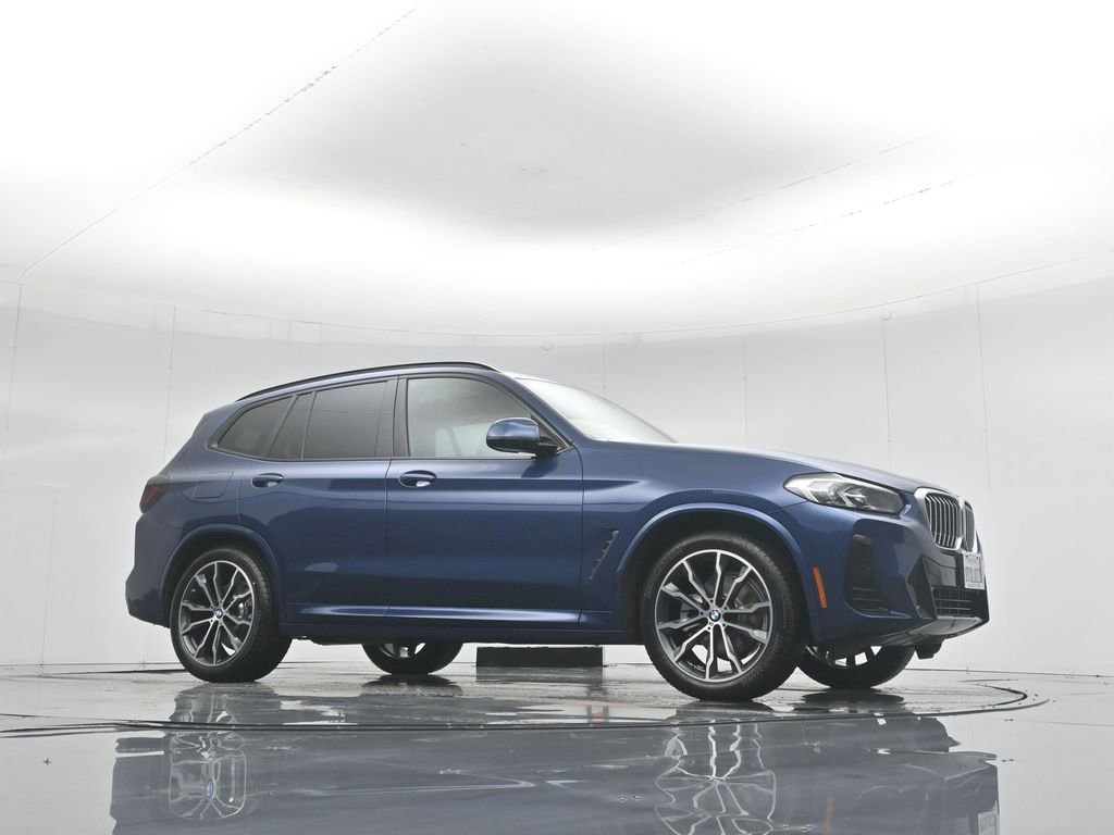 Used 2022 BMW X3 sDrive30i w/ M Sport Package image 2