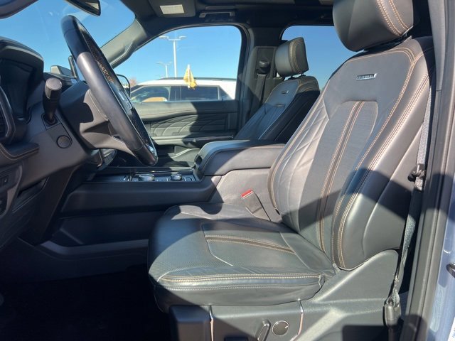 Certified 2022 Ford Expedition Platinum image 23