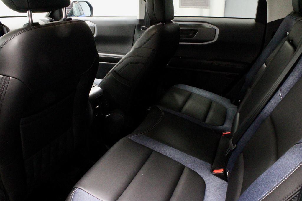 Certified 2025 Ford Bronco Sport Outer Banks w/ Outer Banks Tech Package+ AWD/4WD image 22