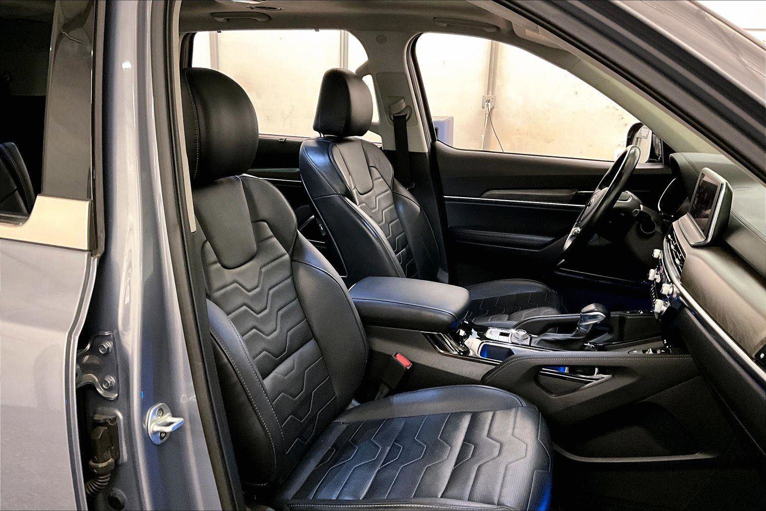 Used 2021 Kia Telluride SX w/ SX Prestige Package image 9