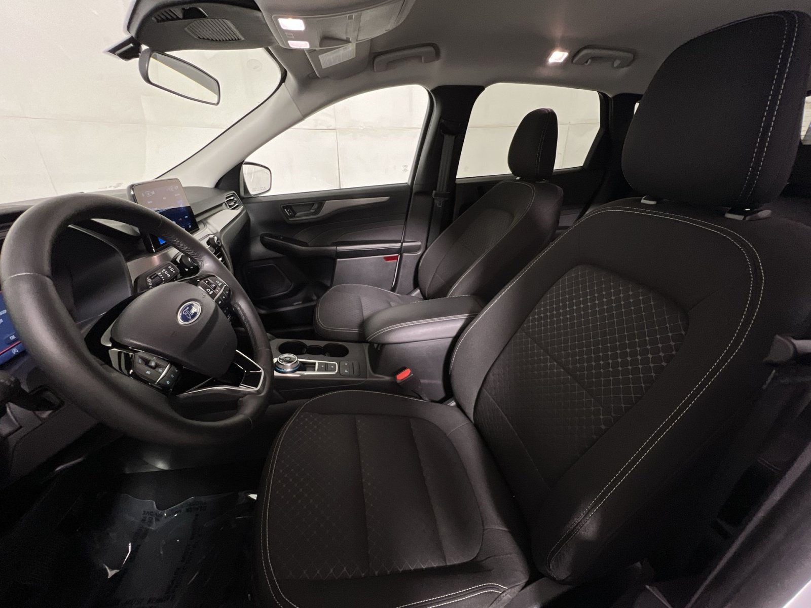 Certified 2023 Ford Escape Active AWD/4WD image 13