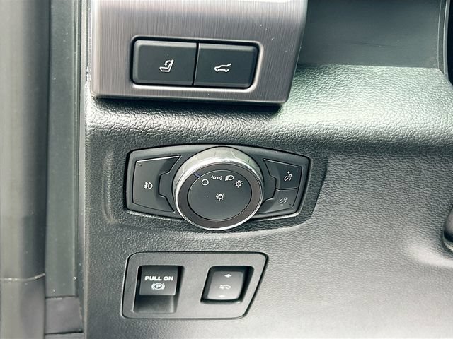 Certified 2019 Ford Expedition Platinum AWD/4WD image 15