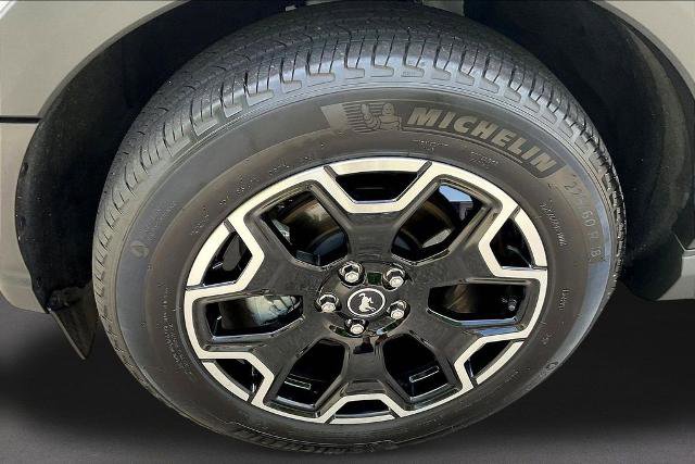 Certified 2025 Ford Bronco Sport Outer Banks w/ Outer Banks Tech Package+ AWD/4WD image 35