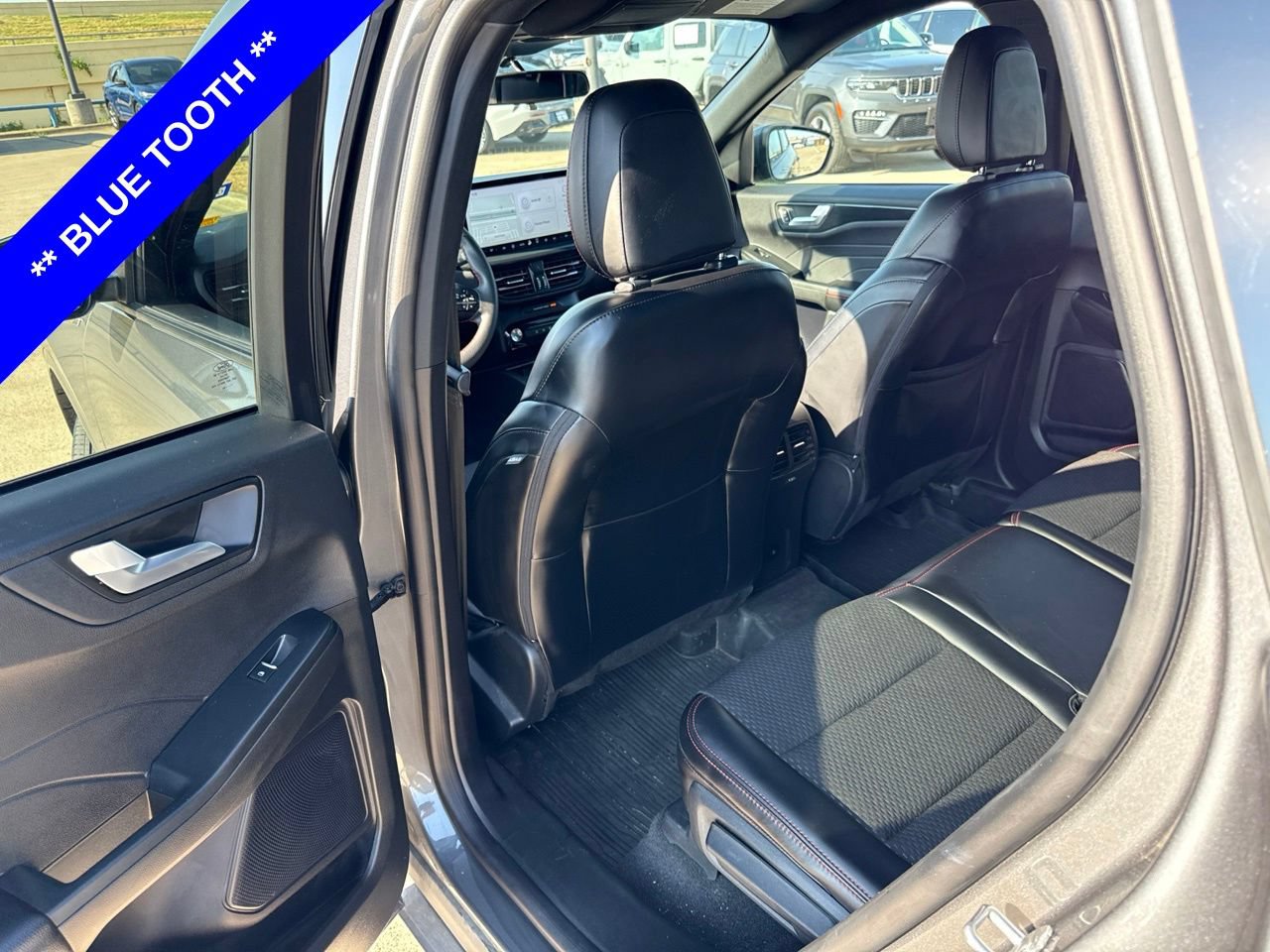 Certified 2024 Ford Escape ST-Line w/ Tech Pack #1 FWD image 7