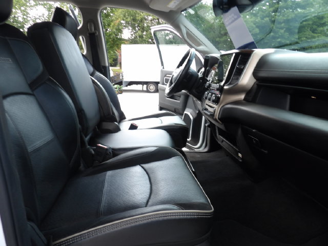 Used 2024 RAM 2500 Laramie w/ Safety Group AWD/4WD image 34