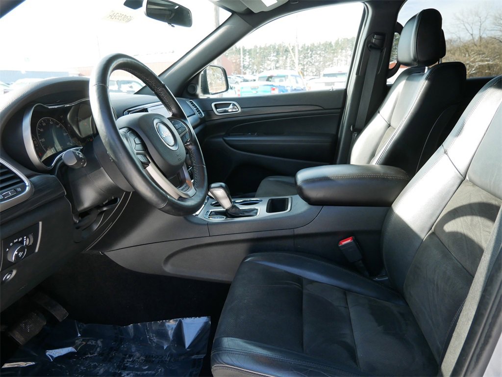 Used 2021 Jeep Grand Cherokee Laredo X image 14
