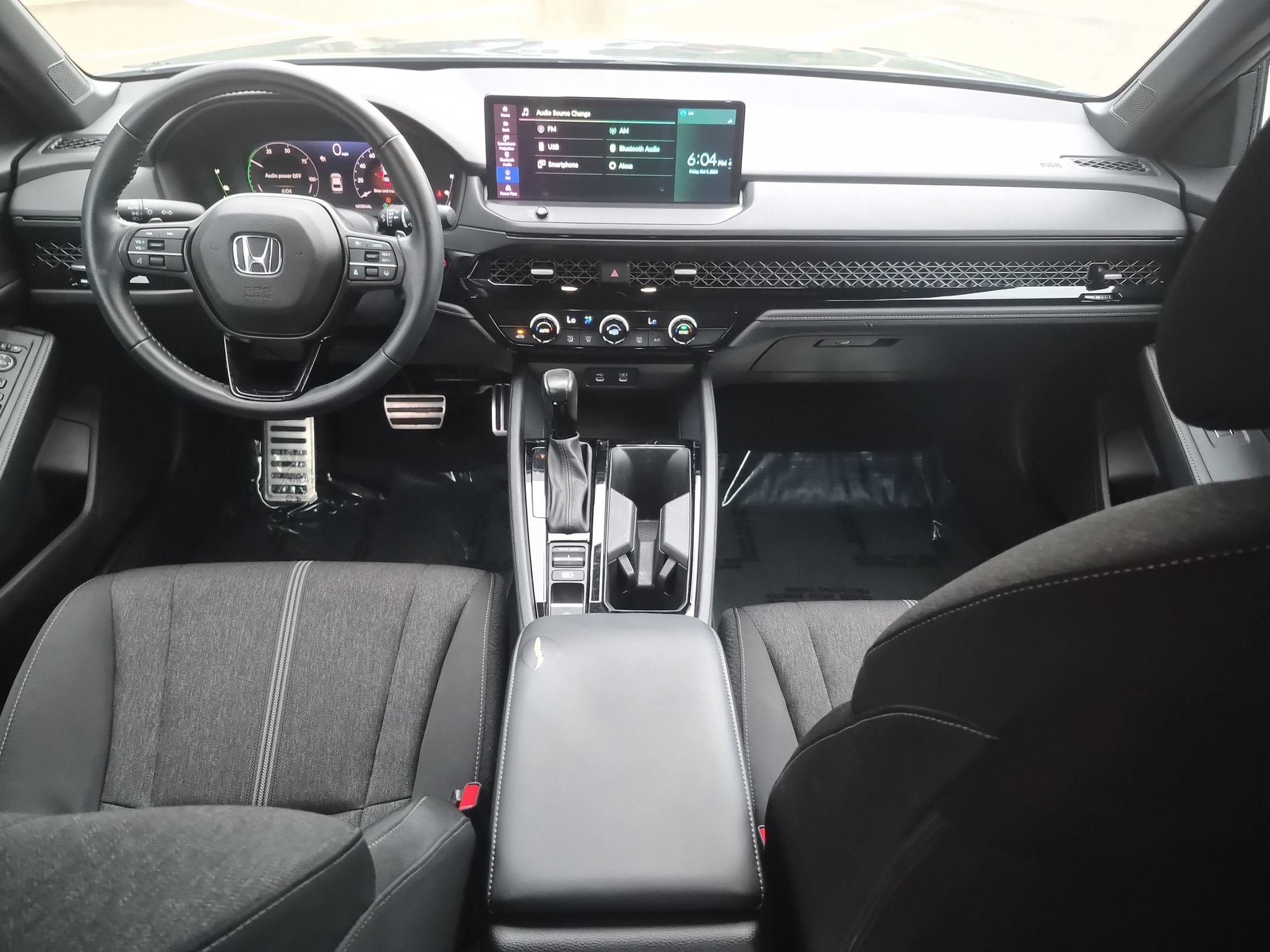 Used 2023 Honda Accord Sport image 31