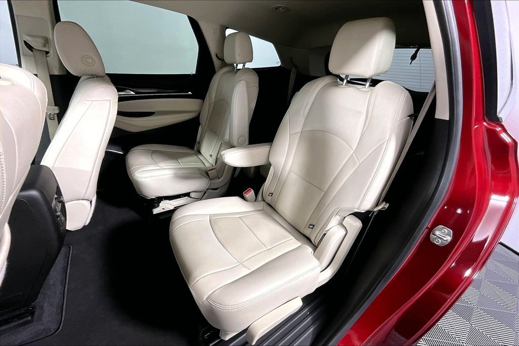 Used 2024 Buick Enclave Essence w/ Technology Package FWD image 26