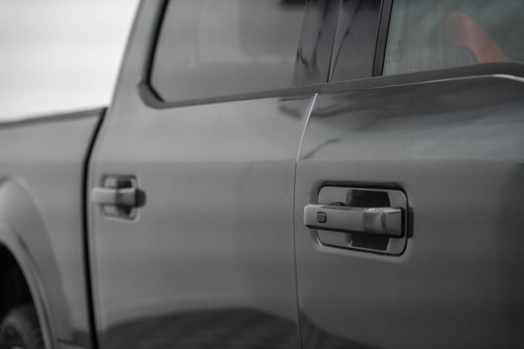 Certified 2019 Ford F150 Lariat w/ Equipment Group 502A Luxury AWD/4WD image 19