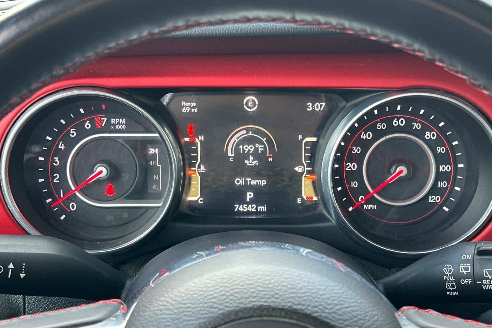 Used 2018 Jeep Wrangler Unlimited Rubicon AWD/4WD image 25