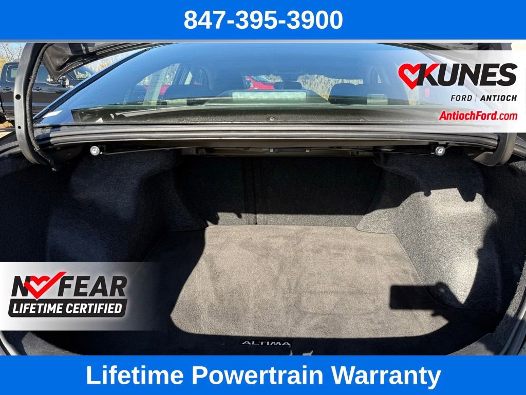 Used 2024 Nissan Altima 2.5 SV image 23