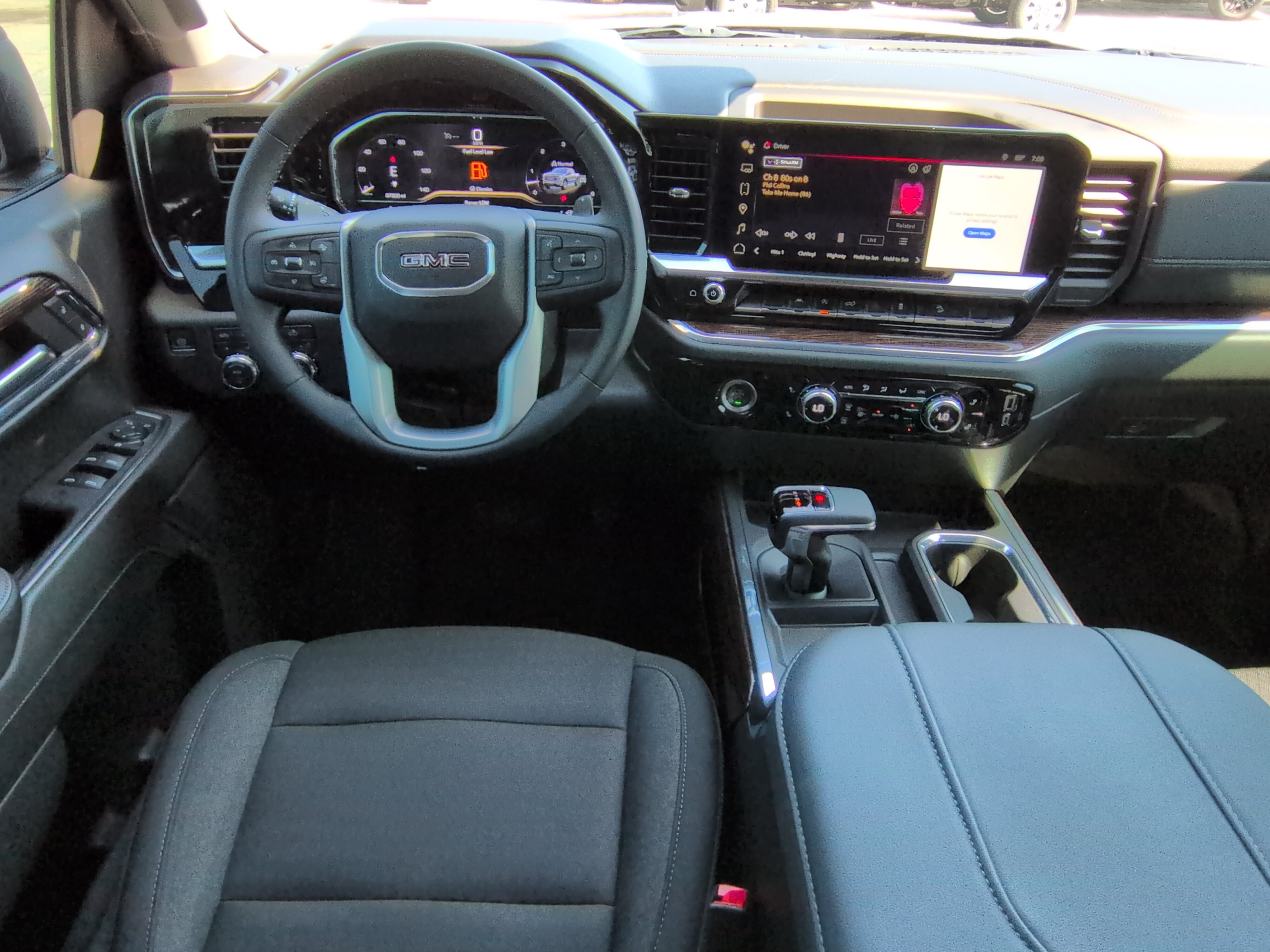 Used 2024 GMC Sierra 1500 Elevation AWD/4WD image 14