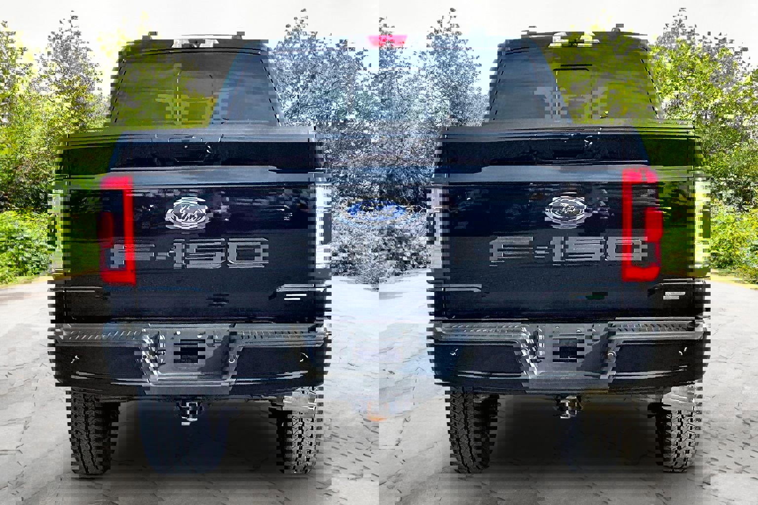 Certified 2022 Ford F150 Lariat image 4