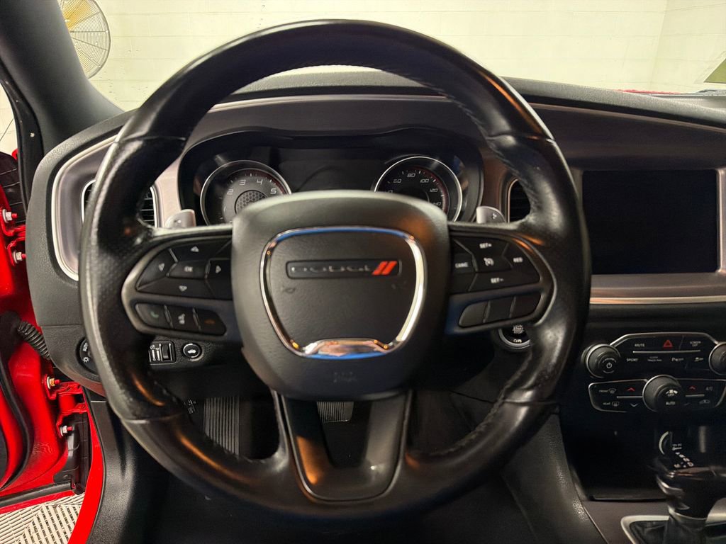 Used 2022 Dodge Charger R/T RWD image 18