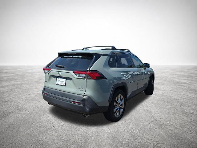 Used 2021 Toyota RAV4 XLE Premium AWD/4WD image 8