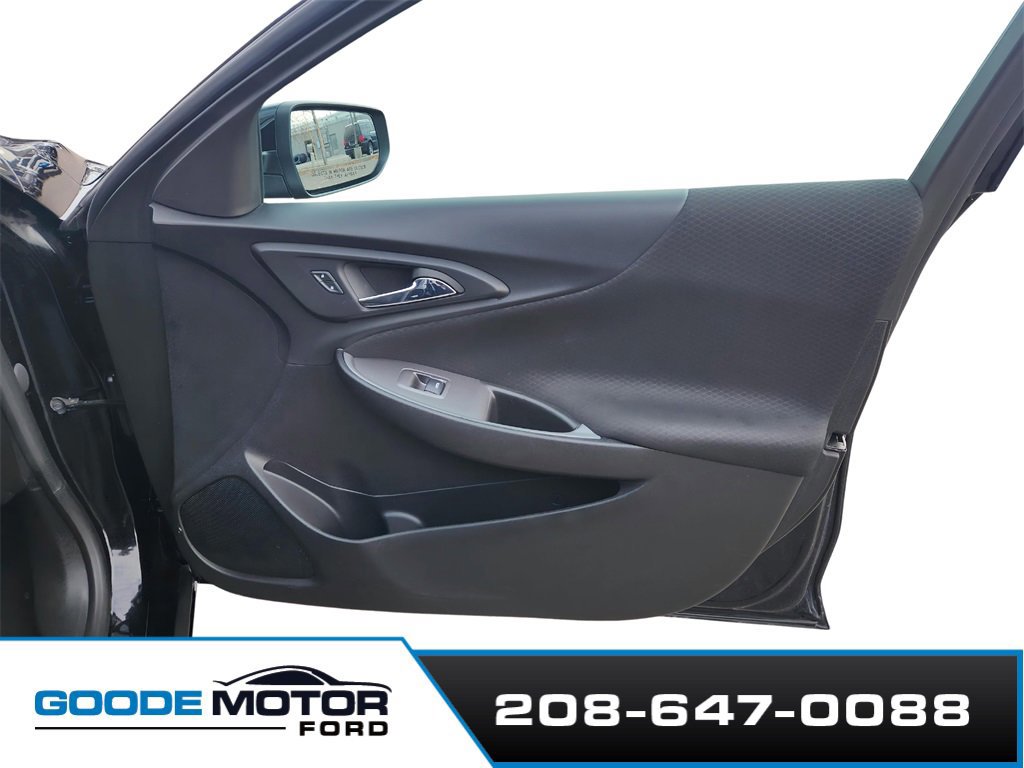 Used 2023 Chevrolet Malibu LT image 25