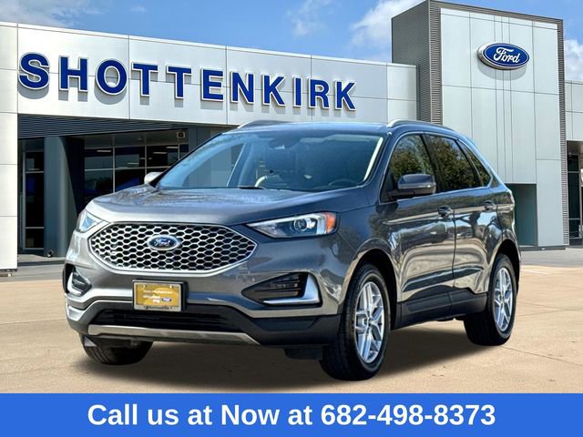Certified 2024 Ford Edge SEL image 3