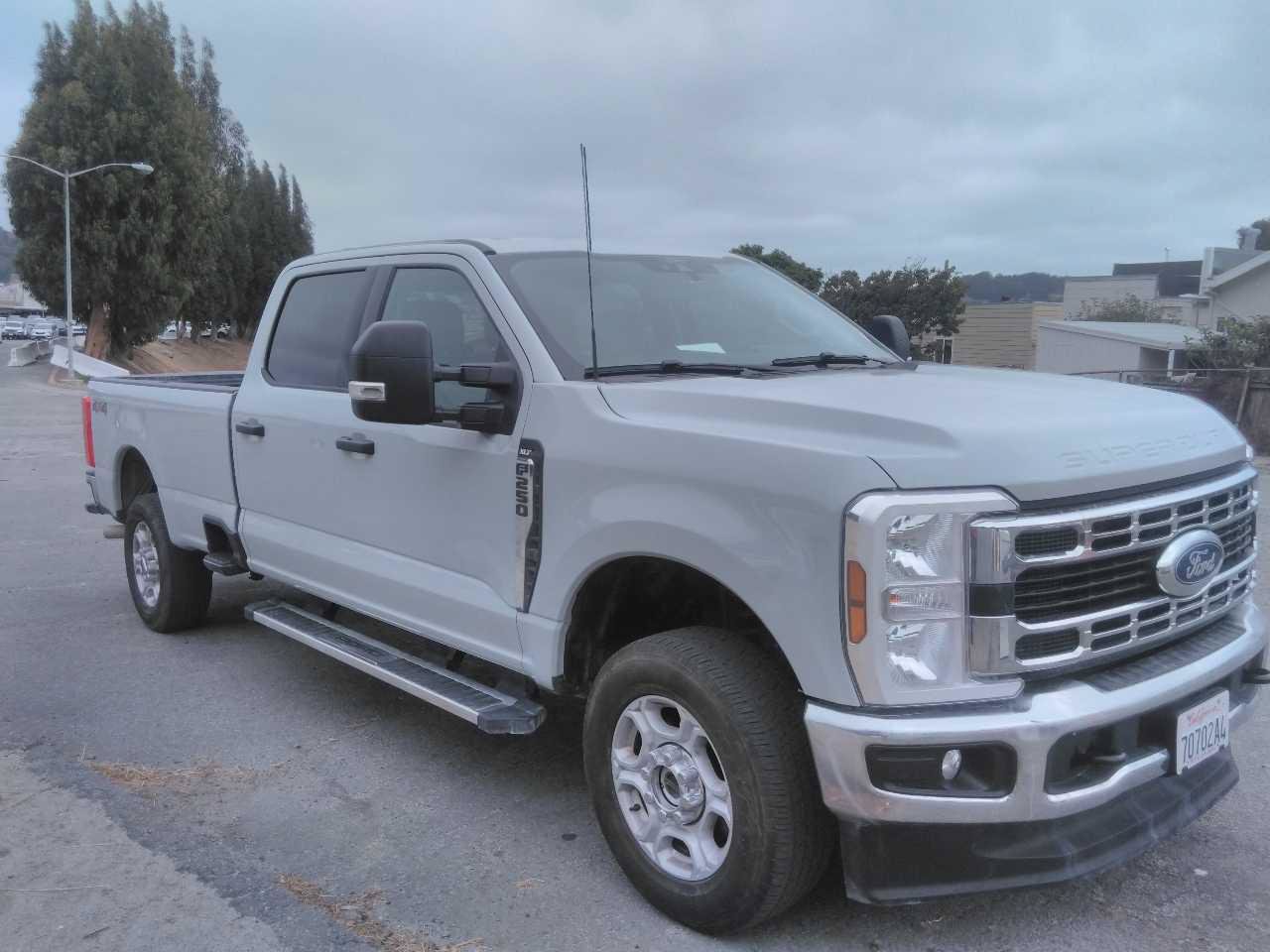 Certified 2025 Ford F250 XLT AWD/4WD image 4