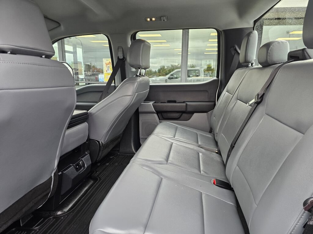 Certified 2023 Ford F250 XL RWD image 13