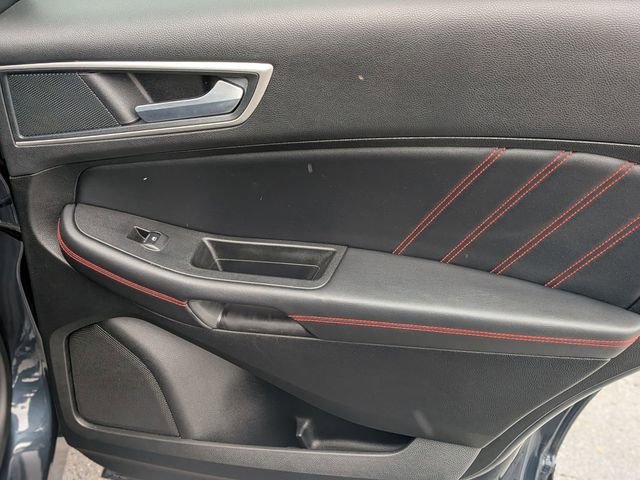 Certified 2024 Ford Edge ST-Line AWD/4WD image 32
