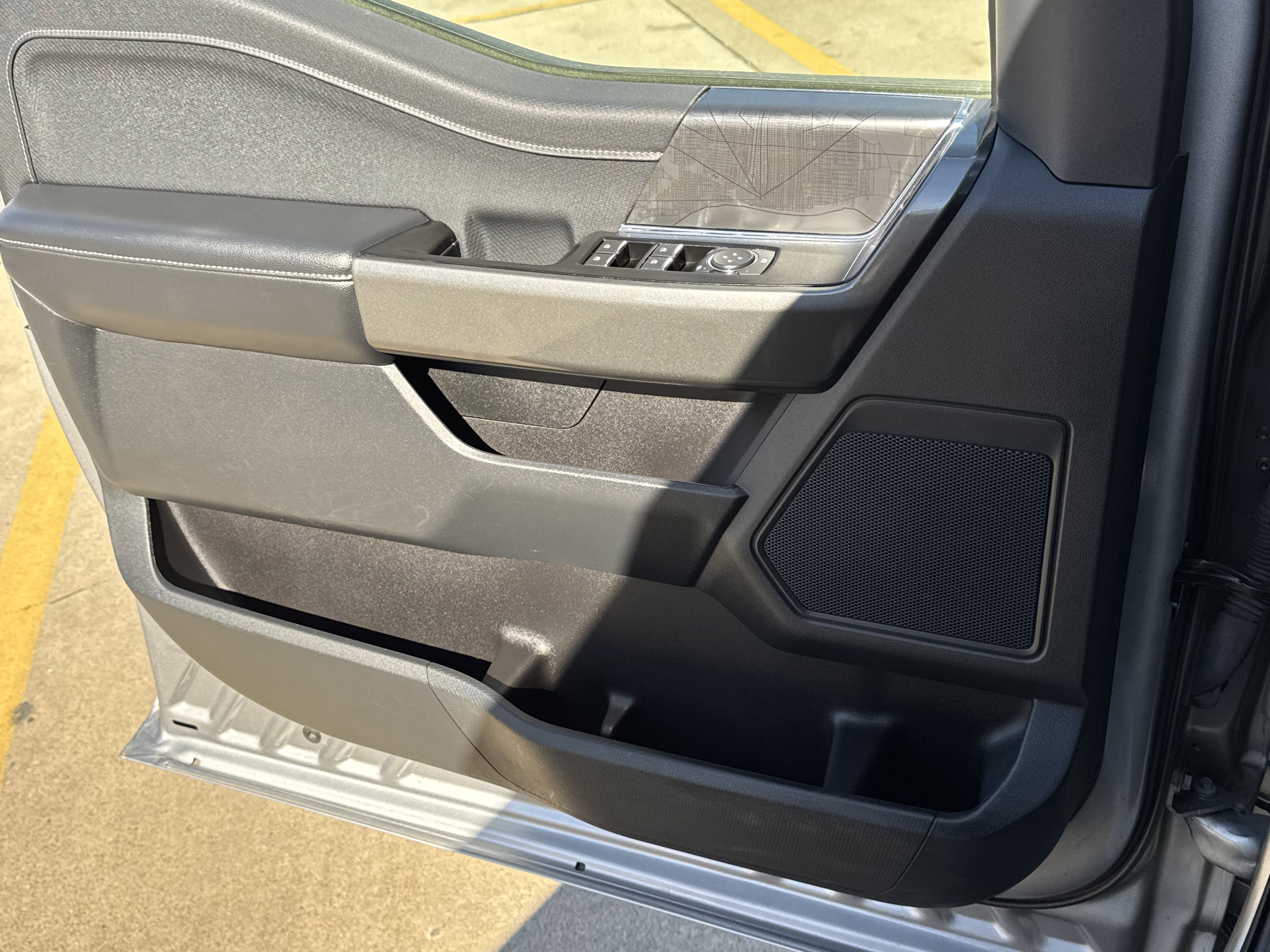 Certified 2022 Ford F150 XLT w/ Equipment Group 302A High image 27