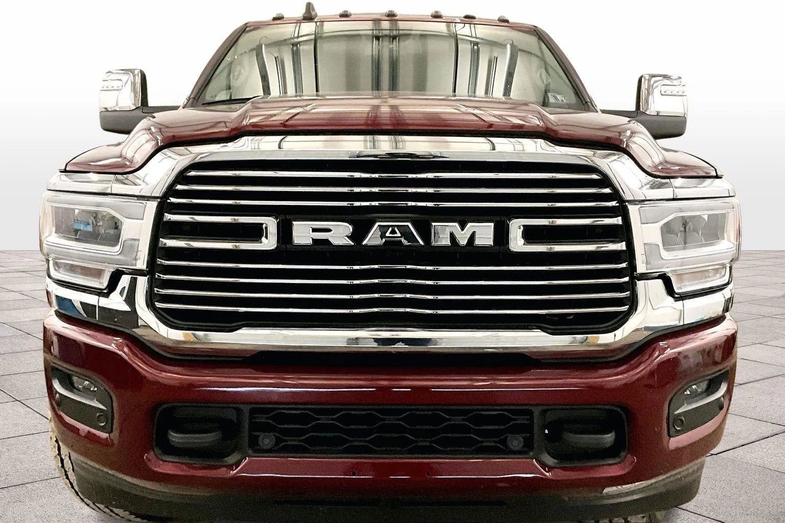 Used 2024 RAM 3500 Laramie image 3