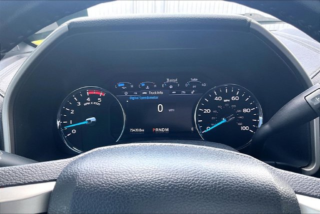Certified 2022 Ford F350 Lariat w/ Tremor Off-Road Package AWD/4WD image 23