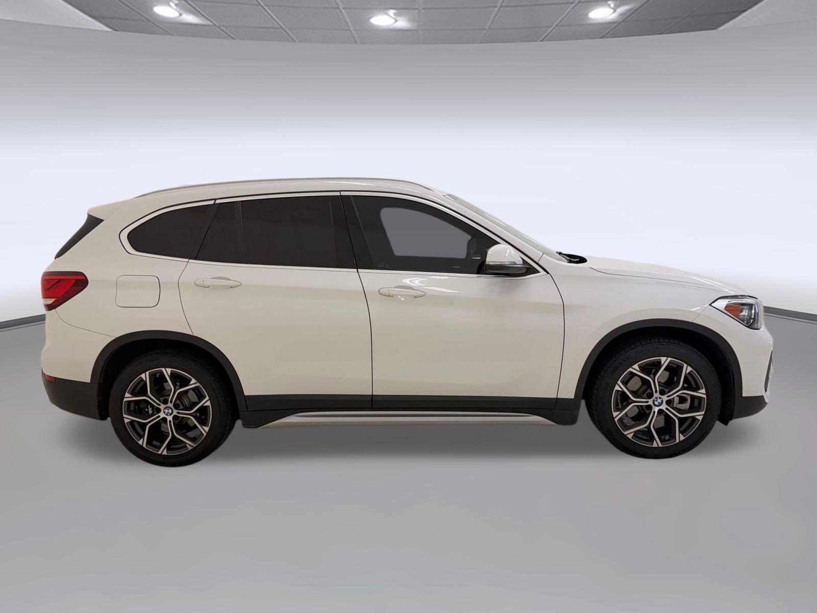 Used 2021 BMW X1 xDrive28i w/ Premium Package AWD/4WD image 8