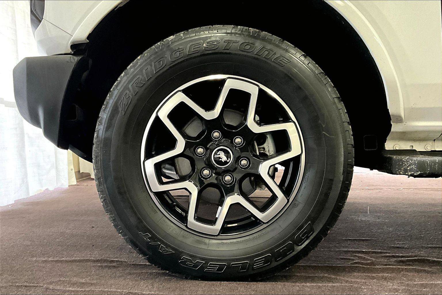 Certified 2021 Ford Bronco Outer Banks image 8