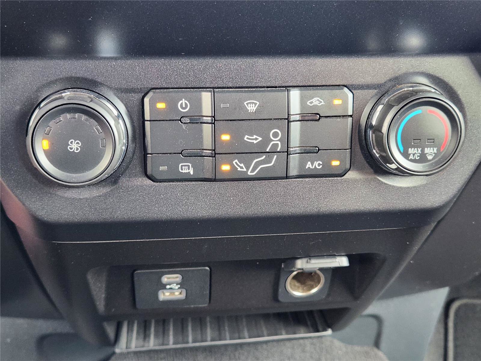 Certified 2022 Ford F250 XLT w/ FX4 Off-Road Package AWD/4WD image 17