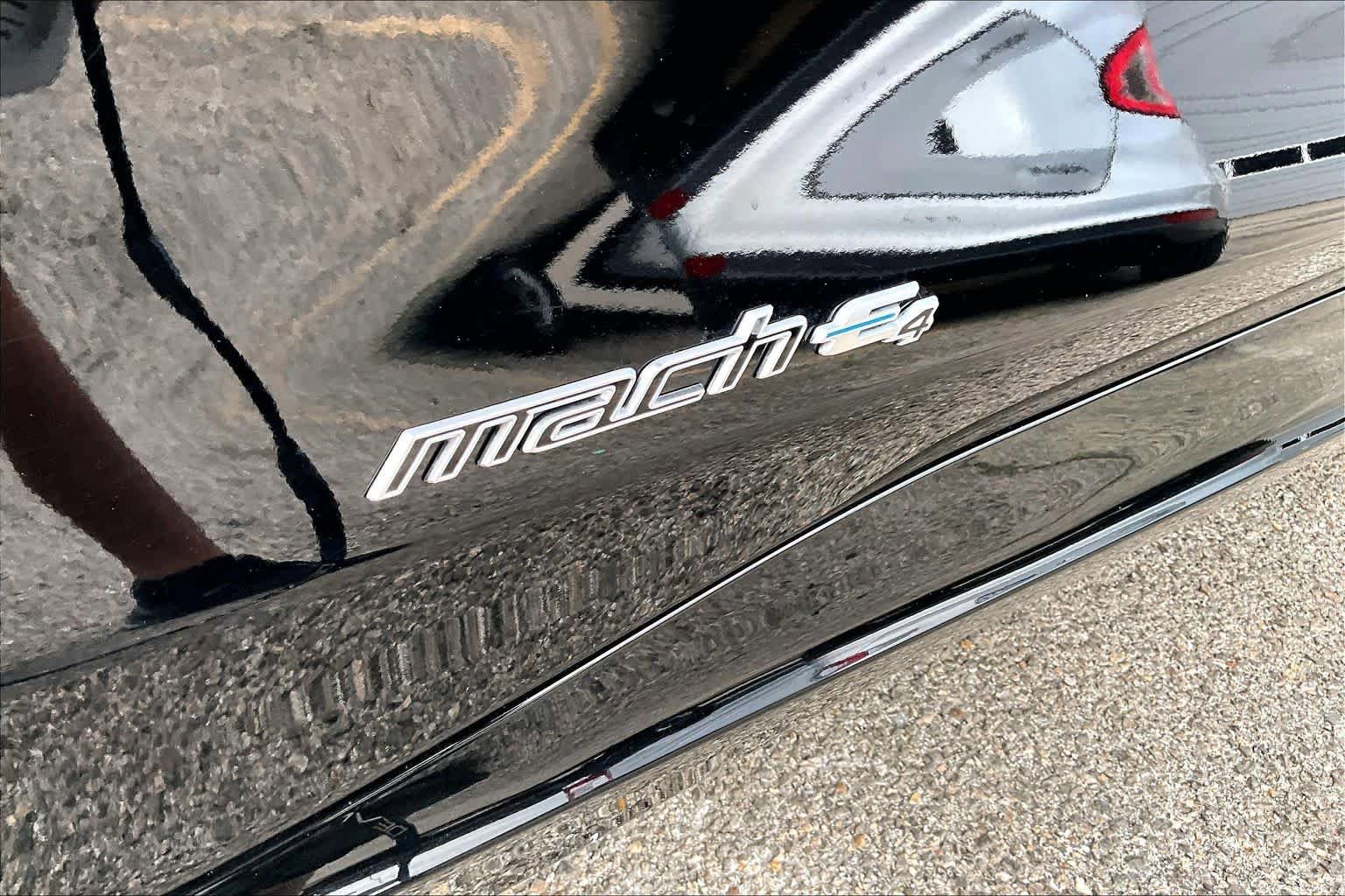 Certified 2025 Ford Mustang Mach-E GT AWD/4WD image 9