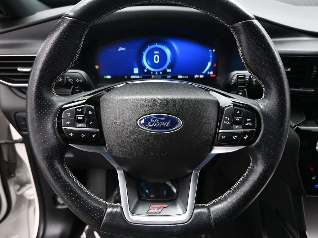 Certified 2022 Ford Explorer ST w/ Equipment Group 401A image 13