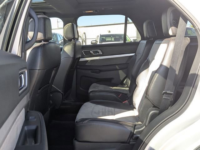Certified 2017 Ford Explorer XLT w/ Equipment Group 202A image 25